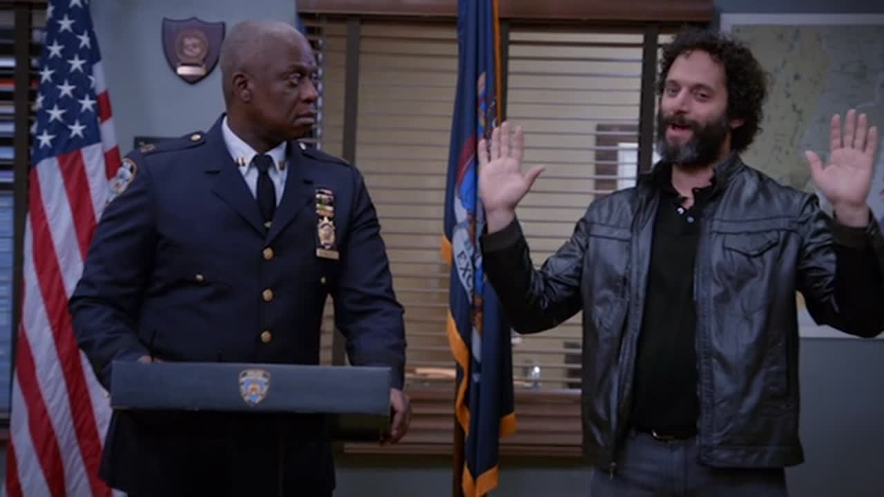 Brooklyn 99 - Nemszázas körzet 3. Évad 17. Epizód online sorozat