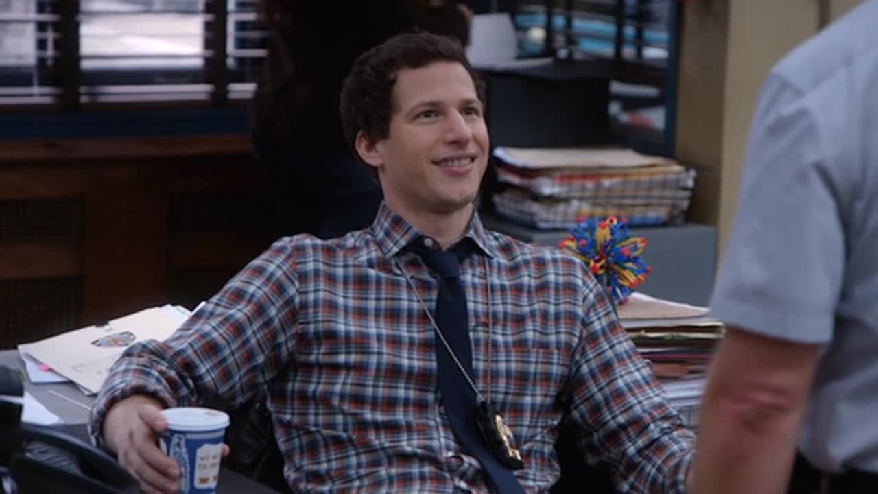 Brooklyn 99 - Nemszázas körzet 2. Évad 18. Epizód online sorozat